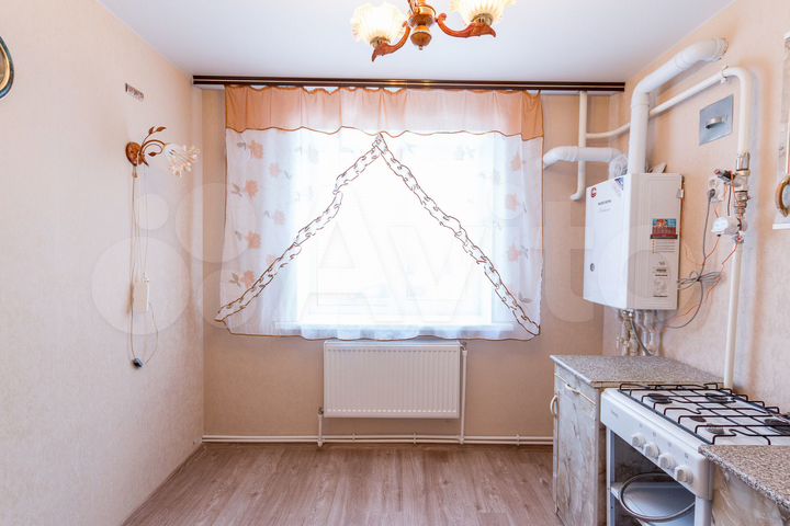 1-к. квартира, 30,4 м², 1/3 эт.