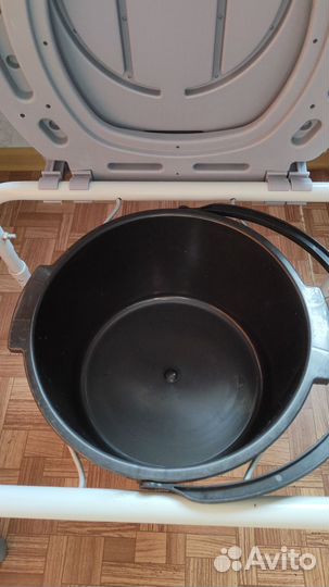 Санитарное кресло туалет