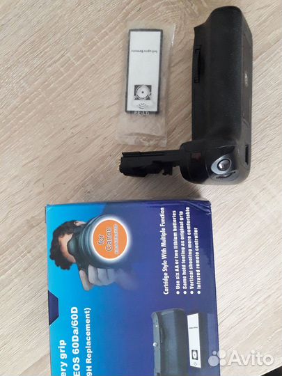 Батарейный блок canon 60d