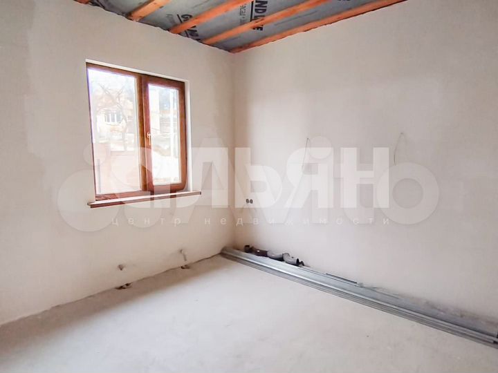 Дом 166,8 м² на участке 5 сот.