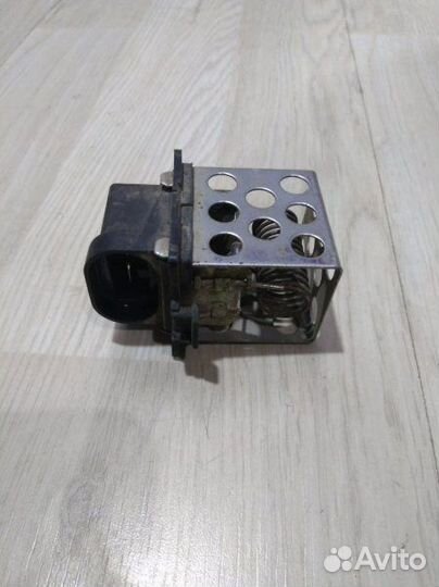 Резистор вентилятора охлаждения Реостат LADA largu