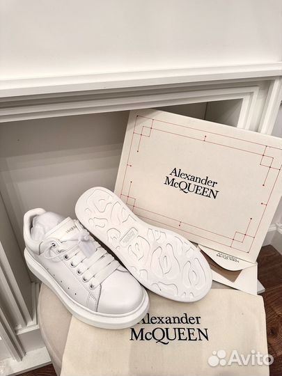 Alexander mcqueen