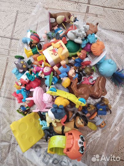 Игрушки пакетом 100 штук