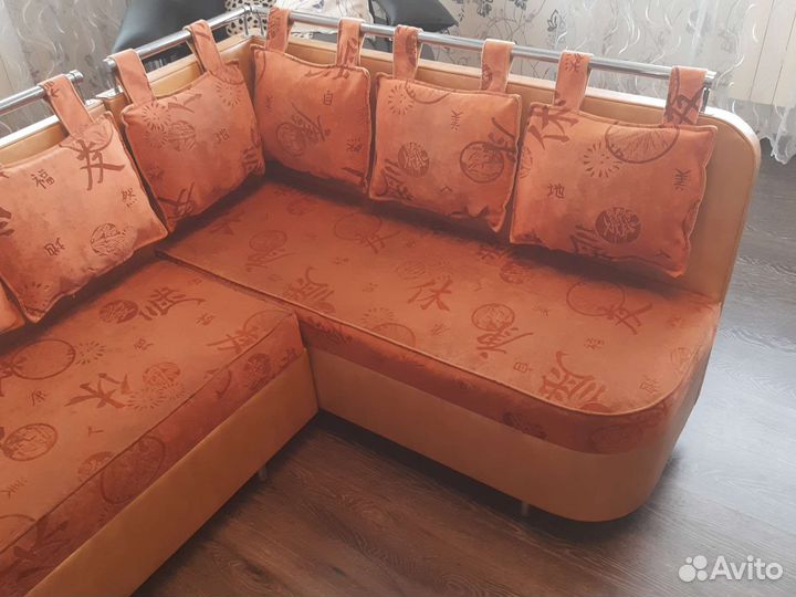 Кухонный уголок