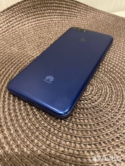 Смартфон Huawei Y6 Prime (2018)