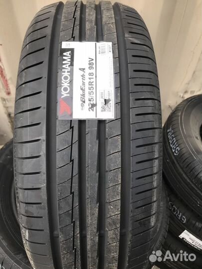 Yokohama BluEarth AE50 225/55 R18 98V