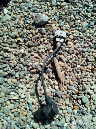 Датчик коленвала FAW Besturn B50