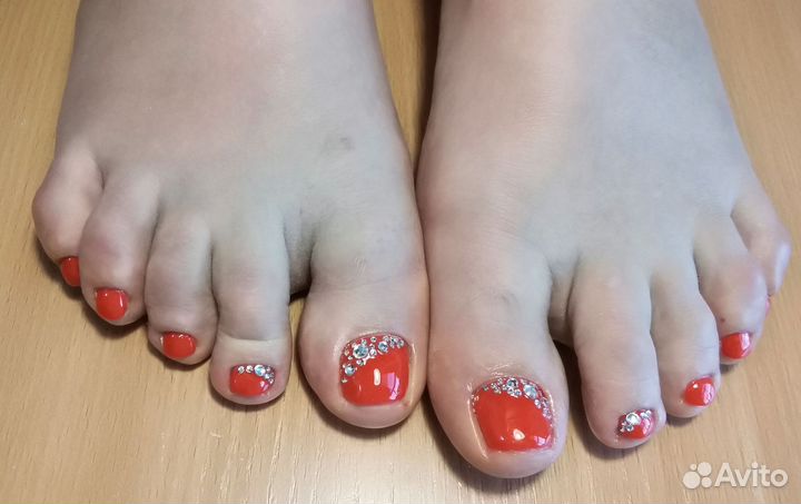 Шеллак, педикюр, маникюр, депиляция