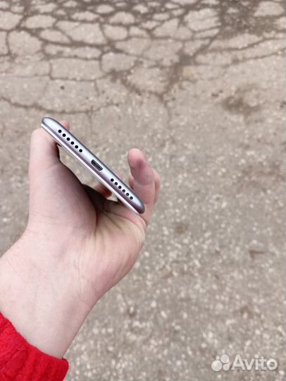 Xiaomi Redmi S2, 3/32 ГБ
