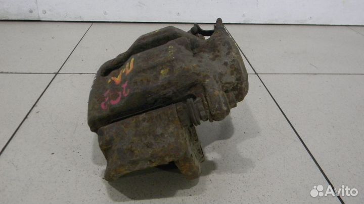 Суппорт передний левый