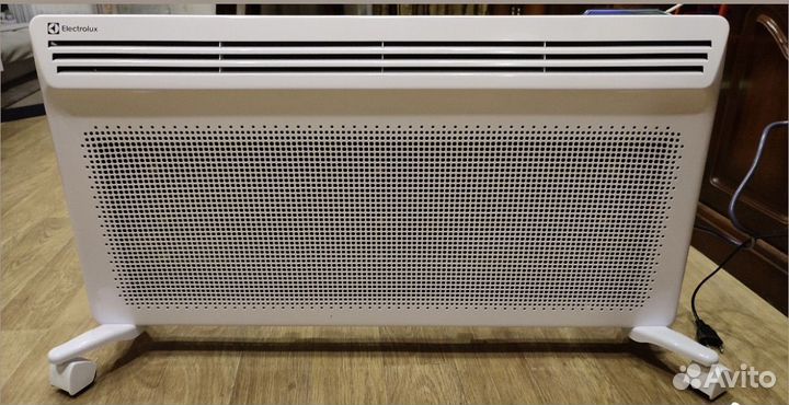 Конвектор инфракрасный Electrolux Air Heat 2