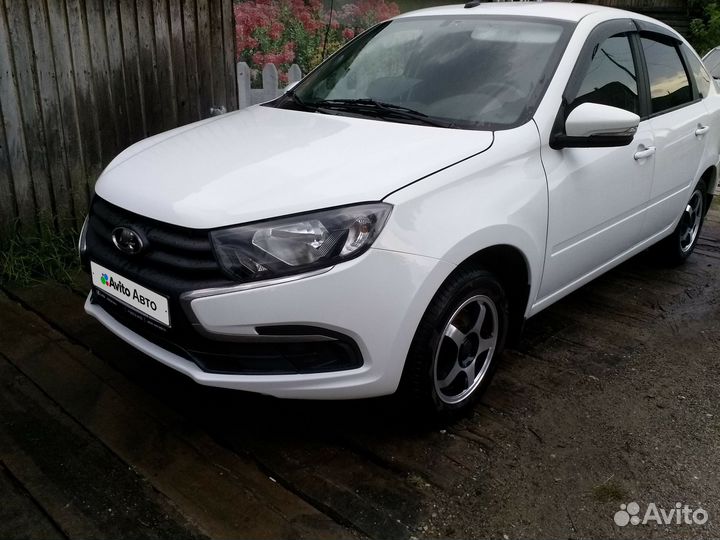 LADA Granta 1.6 МТ, 2023, 20 000 км