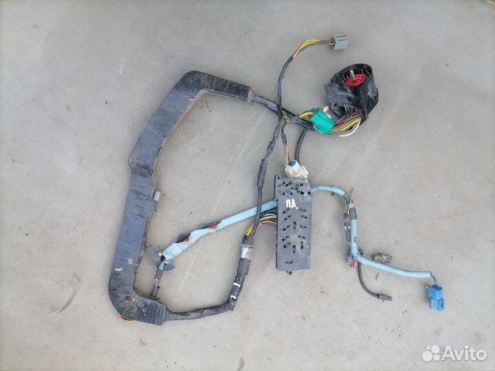 Проводка (коса) для Ford Explorer (U2)