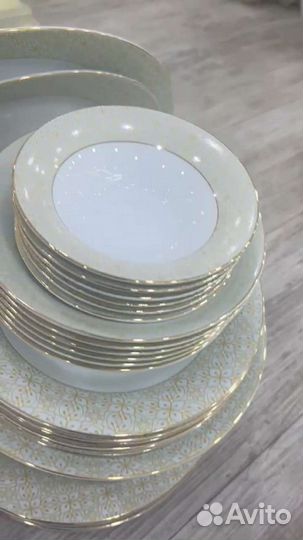 Столовый сервиз,новый