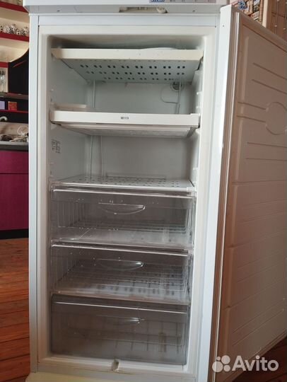 Морозильник Атлант