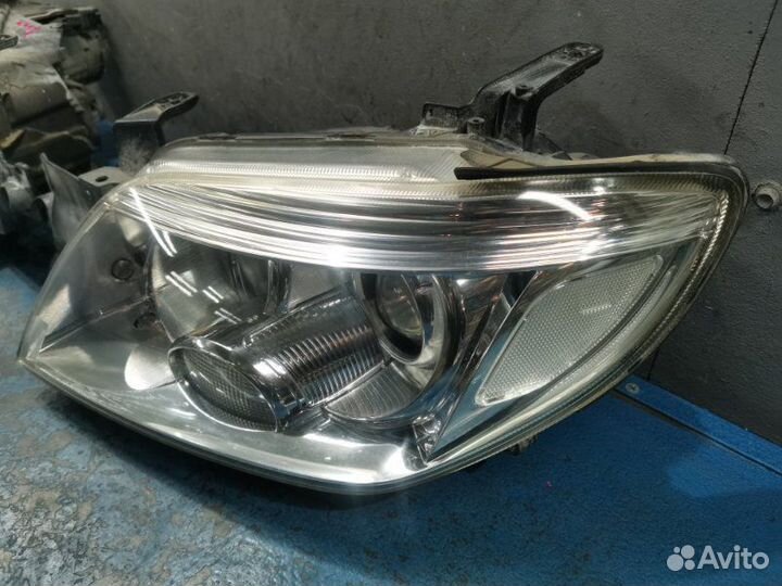 Фары комплект Mitsubishi Outlander 1 CU