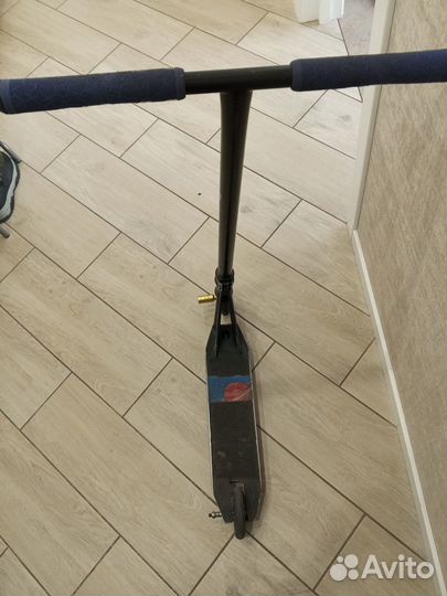 Трюковой самокат парк