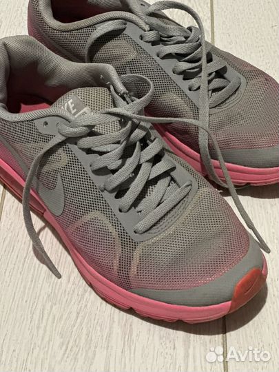 Кроссовки nike женские