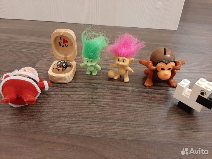 Киндер игрушки