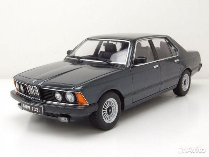 Mercedes SSK BMW 733i E23 1977 1/18 green grey