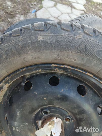 Комплект колес зима r15