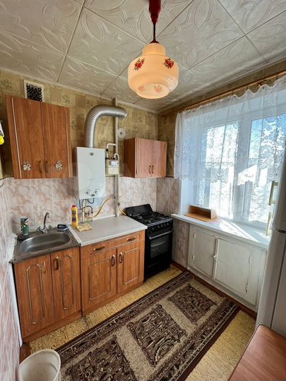 2-к. квартира, 40 м², 3/5 эт.