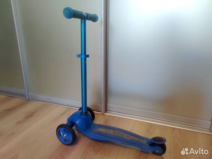 Самокат детский трехколесный Moby Kids