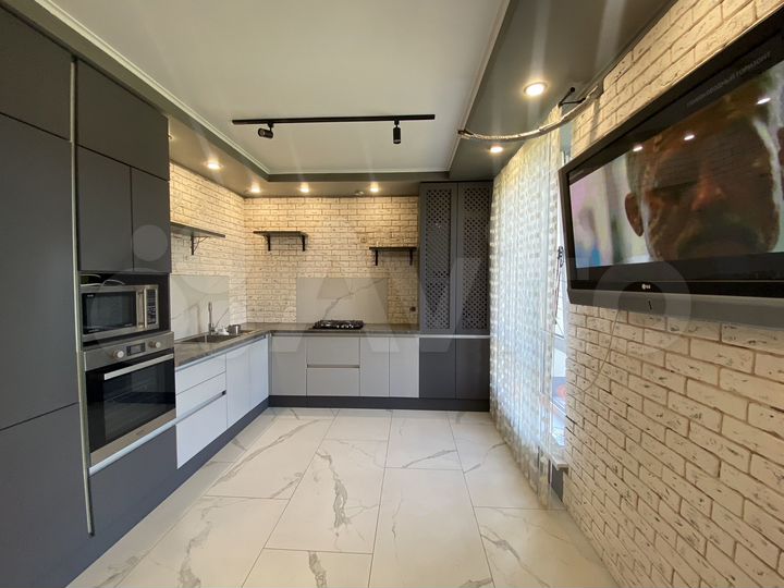 Таунхаус 97,7 м² на участке 2 сот.