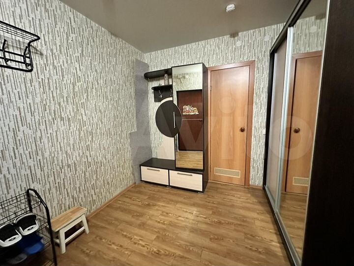 1-к. апартаменты, 43 м², 3/12 эт.