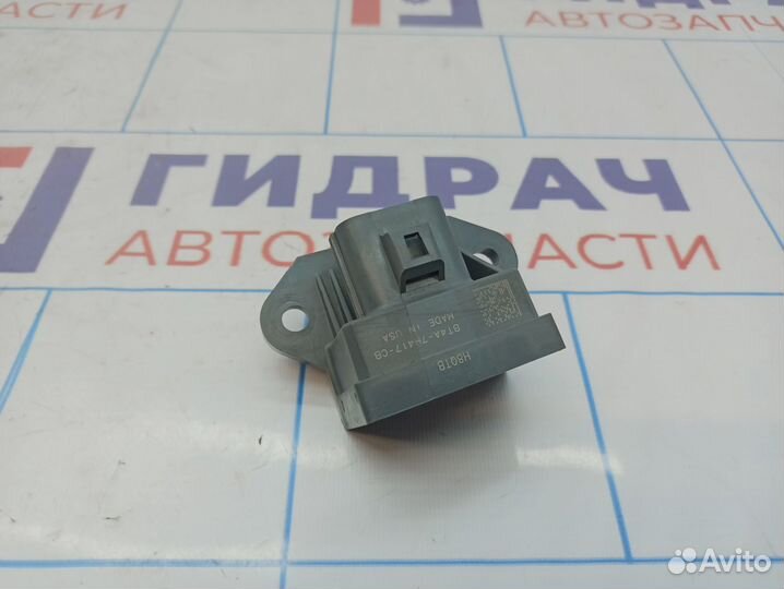 Блок электронный Ford Kuga (CBS) 1740094