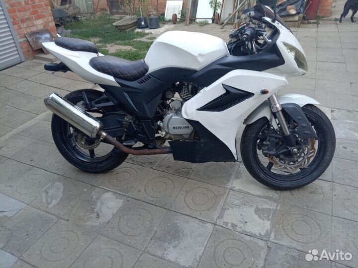 GX-R 250