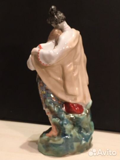 Статуэтка Майская ночь