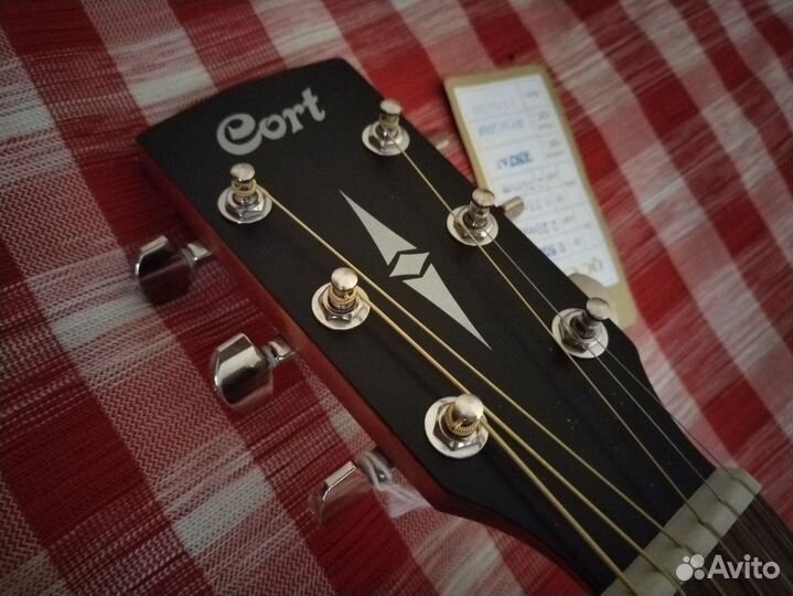 Акустическая гитара Cort AD810-OP. Новая