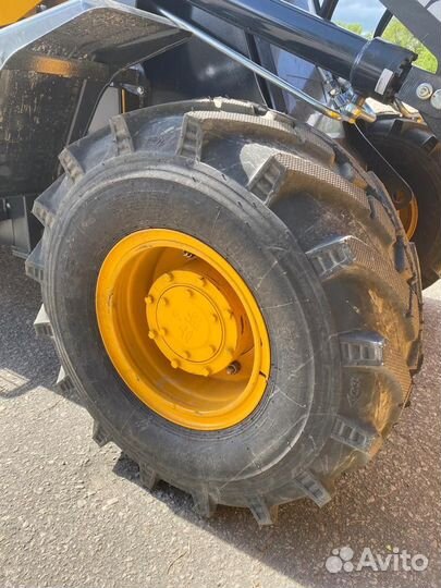 Фронтальный погрузчик Molot ZL20, 2023