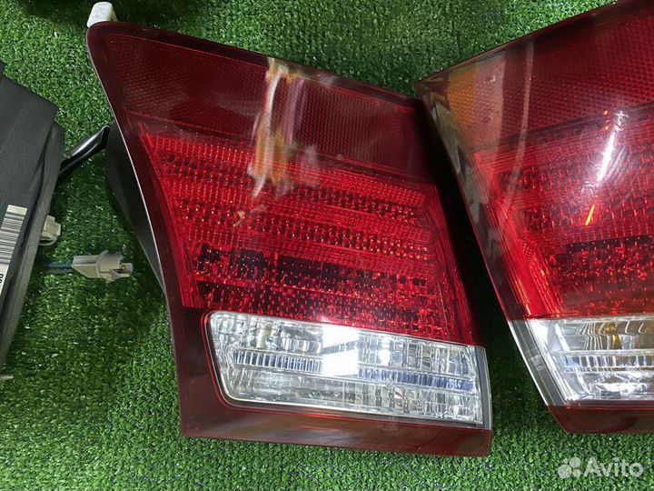 Фонари Lexus LS600hl