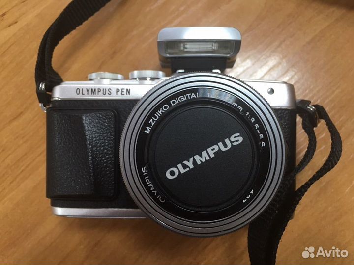 Продам olympus pen lite e-pl7