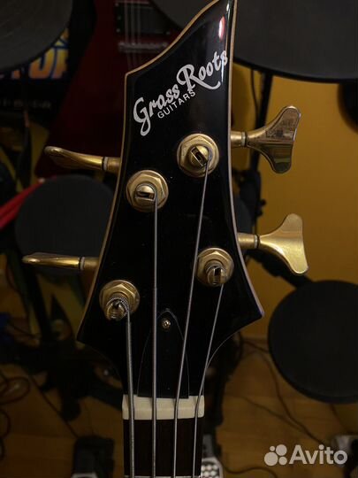 Бас гитара grass roots forest bass