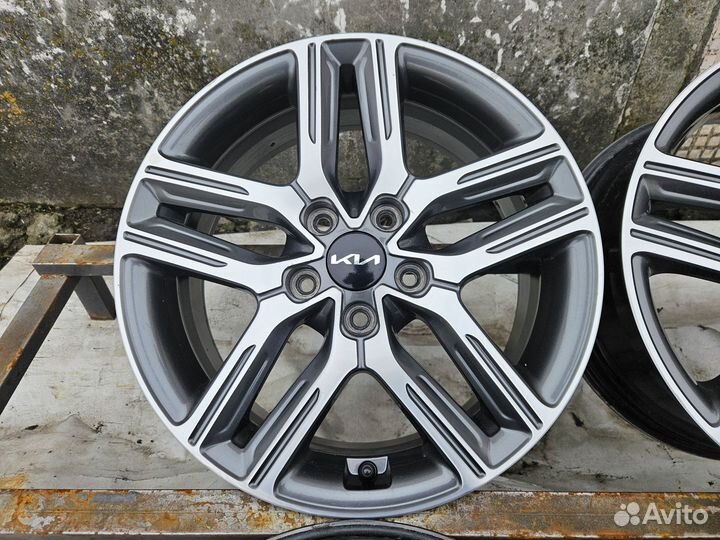 Литые диски r17 5x114.3 Kia