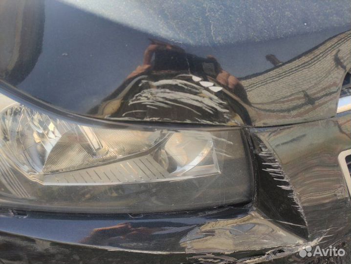 Капот Chevrolet Cruze седан 1 2012