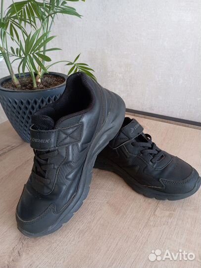 Кроссовки 34 размер