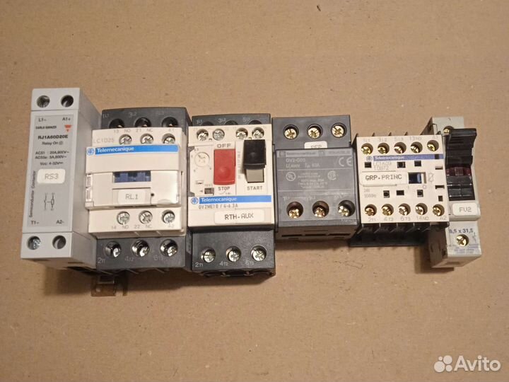Контактор пускатель реле клемма Schneider Electr