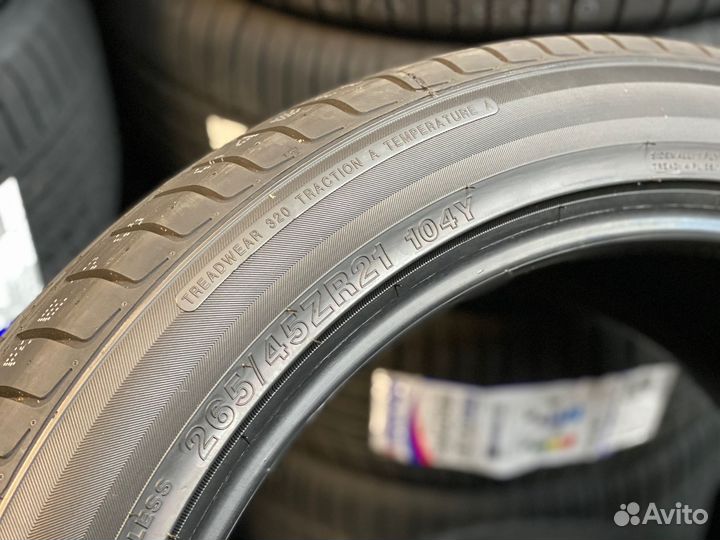 Kinforest KF550-UHP 265/45 R21 104Y