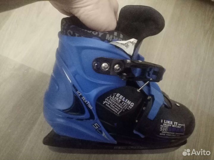 Продам коньки