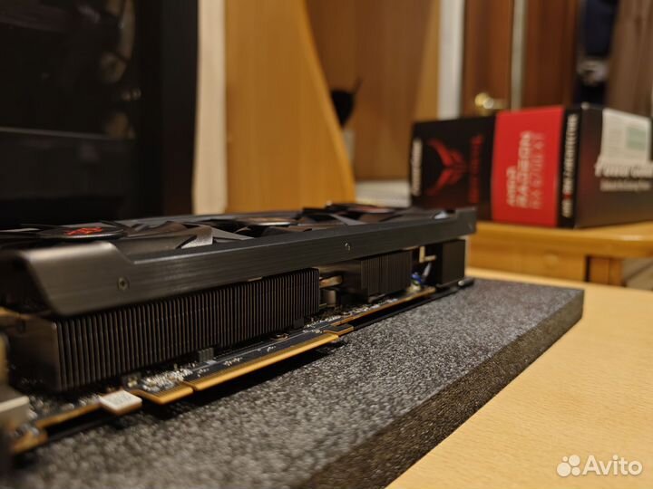 Видеокарта PowerColor RX 6700 XT Red Devil