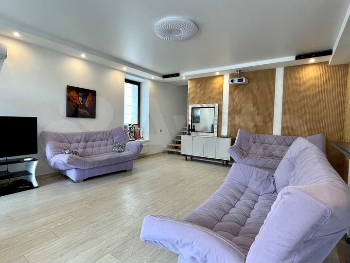 3-к. квартира, 145 м², 2/3 эт.