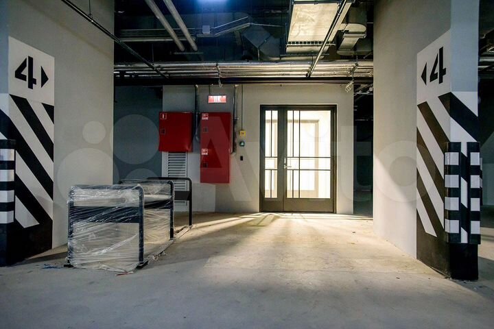 Машиноместо, 16 м²