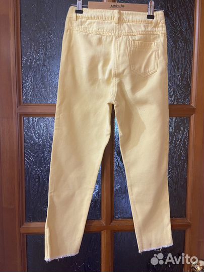 Джинсы для девочки