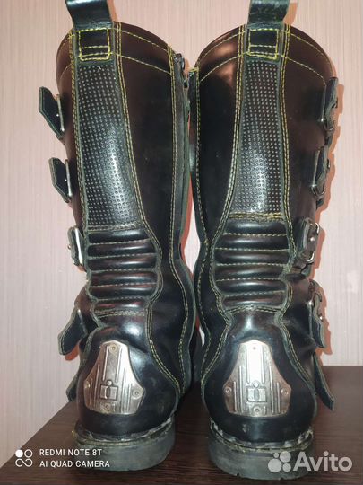 Мотоботинки, мотоботы Icon