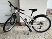 Велосипед детский 24" черно-белый Rockrider ST 100