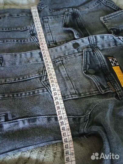 Куртка джинсовая